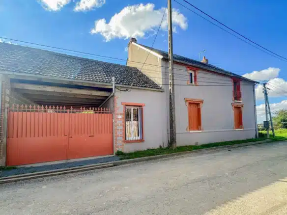 Beaux espaces – dépendance/écuries- Beaumont-du-Gatinais