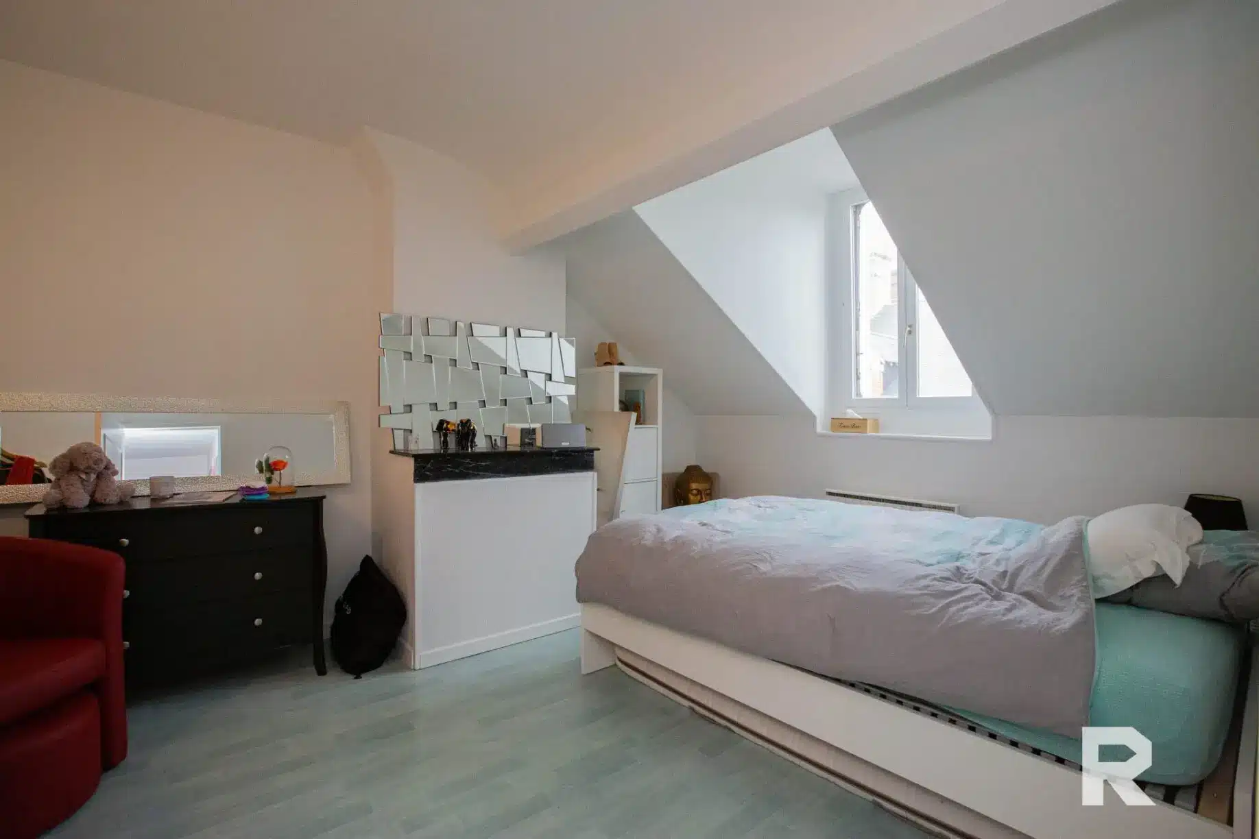 148 Centre ville – 4 chambres – Jardin et parking