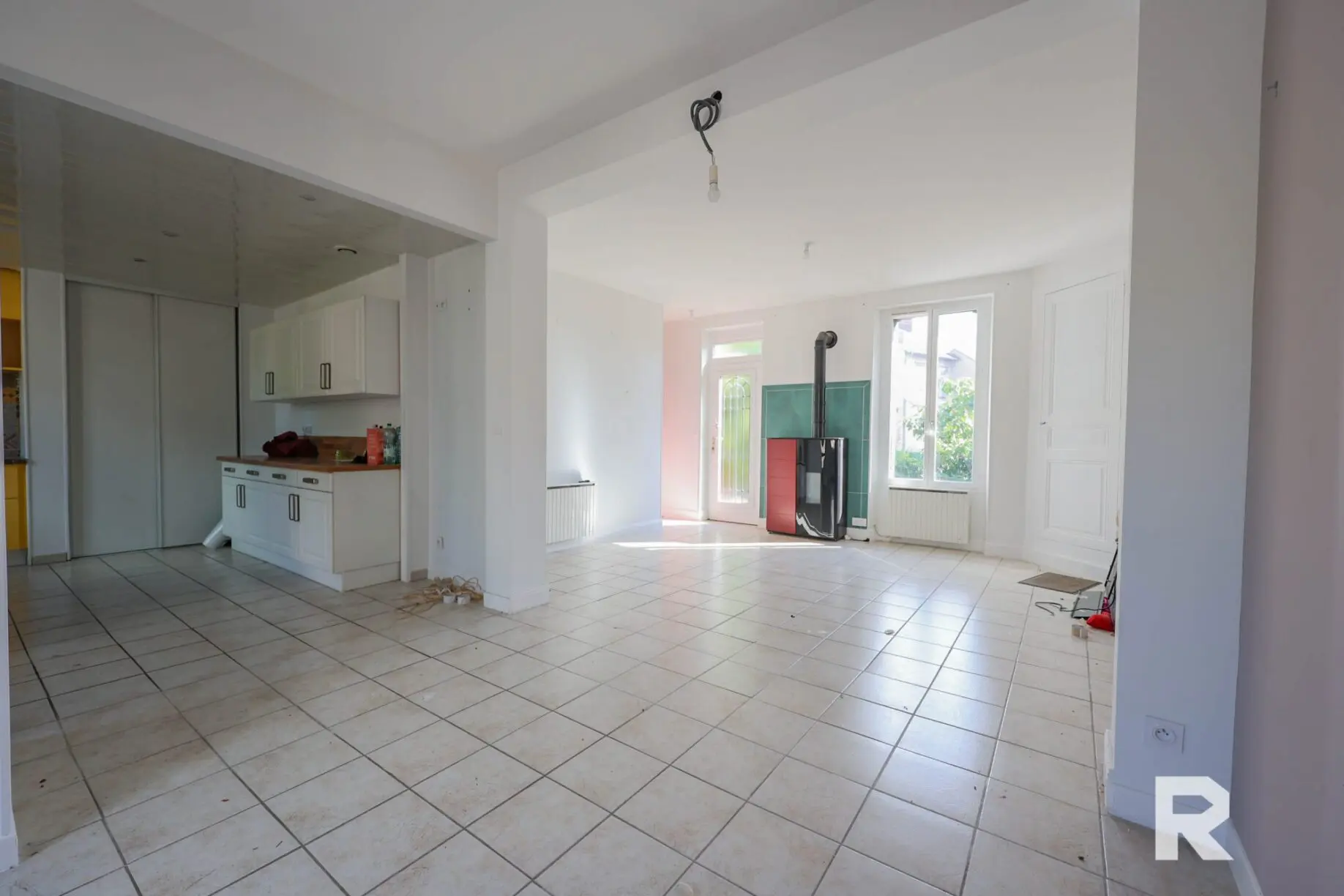 156 Centre ville – 4 chambres – Jardin et parking