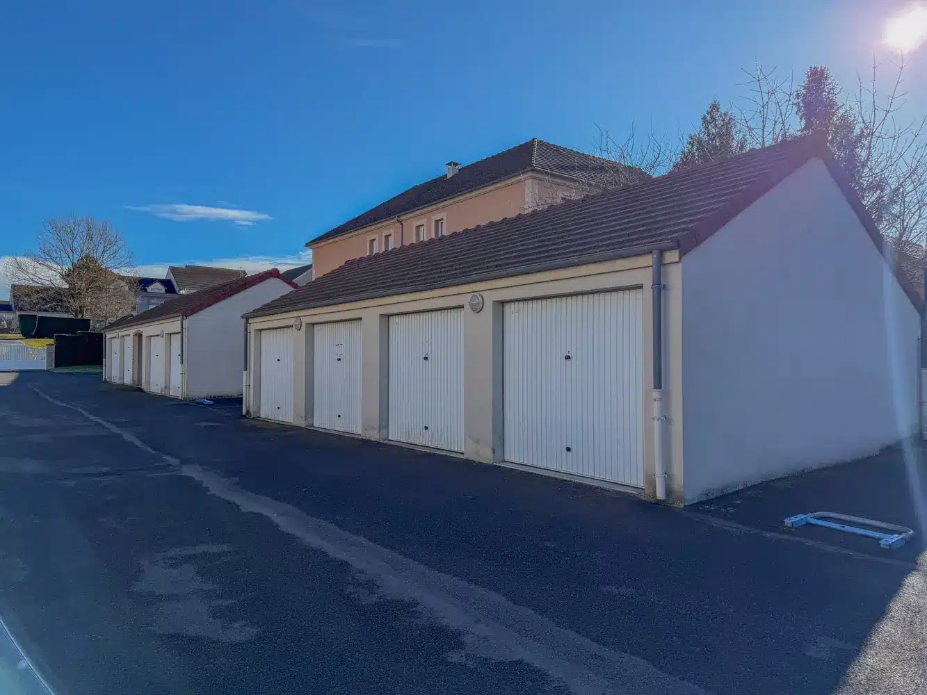 93 Appartement T2 Sécurisé