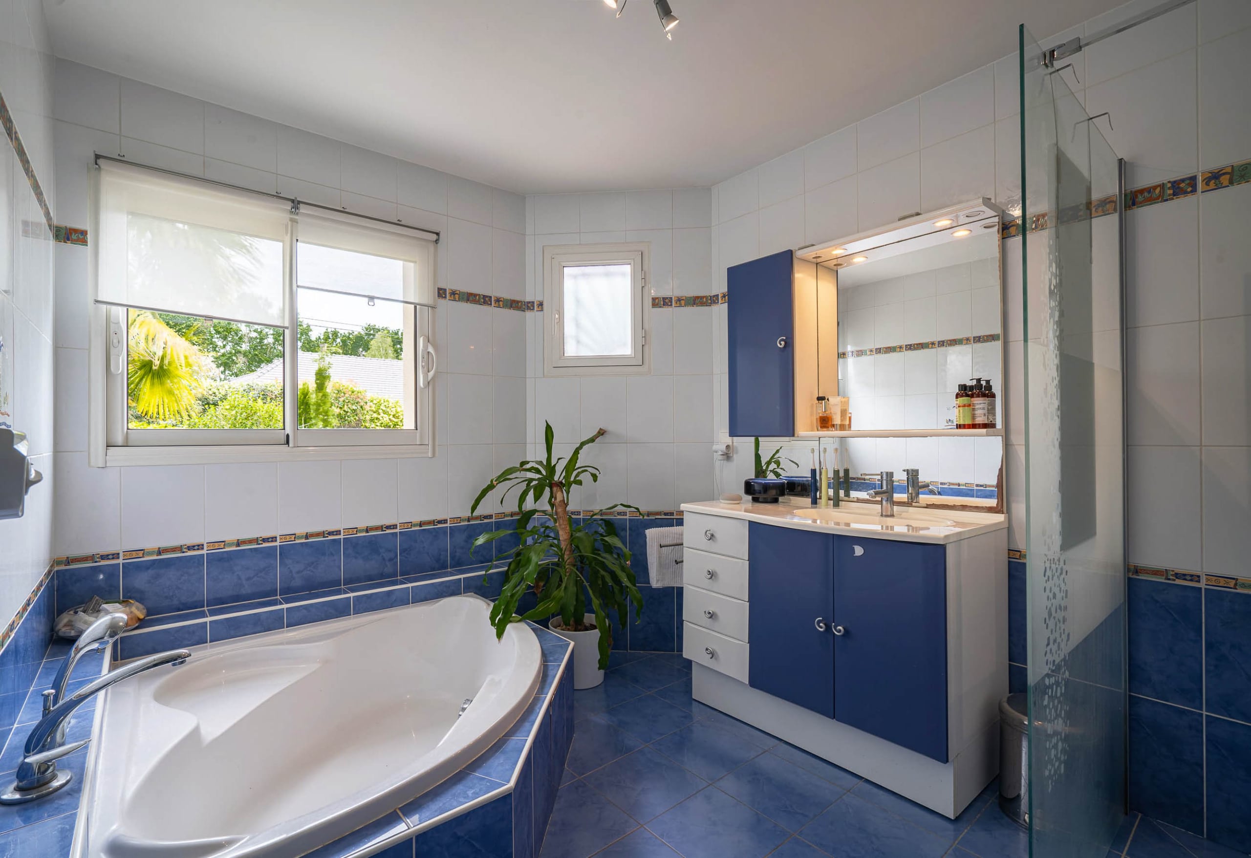 10-PIGNE SDB Vente – Maison à Villemandeur – 130m2