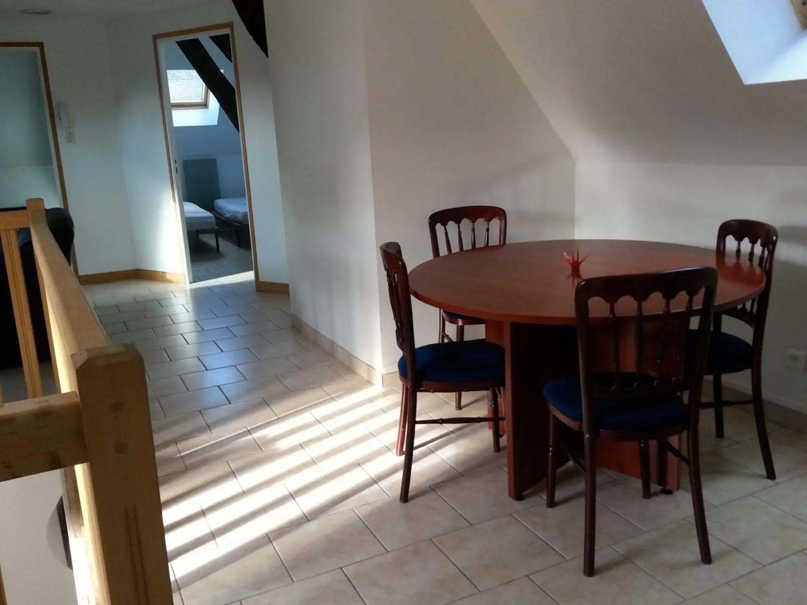 131 Immeuble de 4 lots – 3 T2 et 1 local commercial