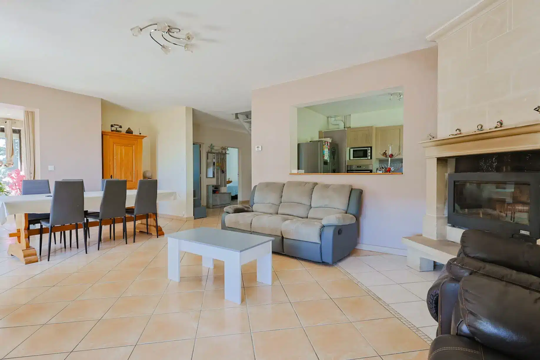 293 Maison 6 pièces 150 m²