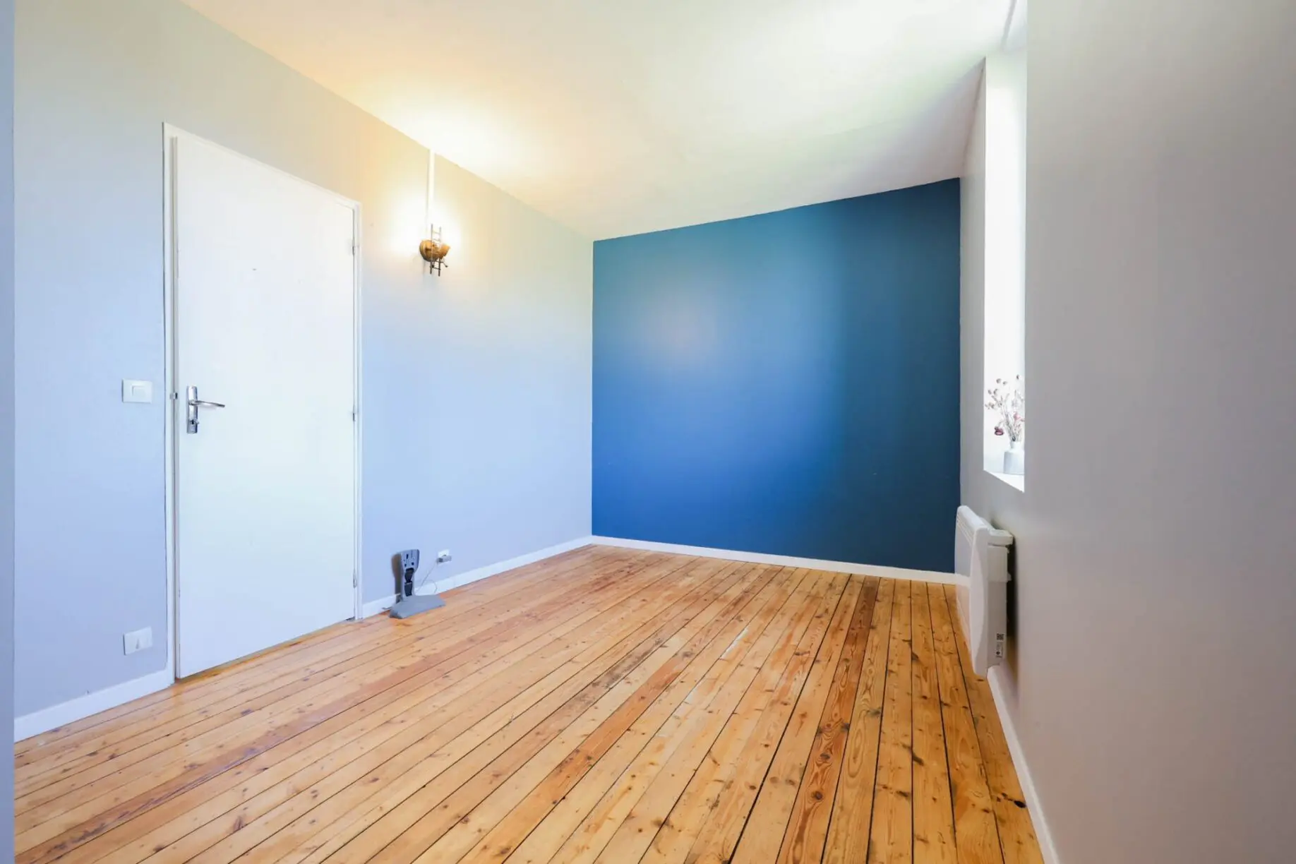 54 entièrement rénové – 4 chambres – A voir