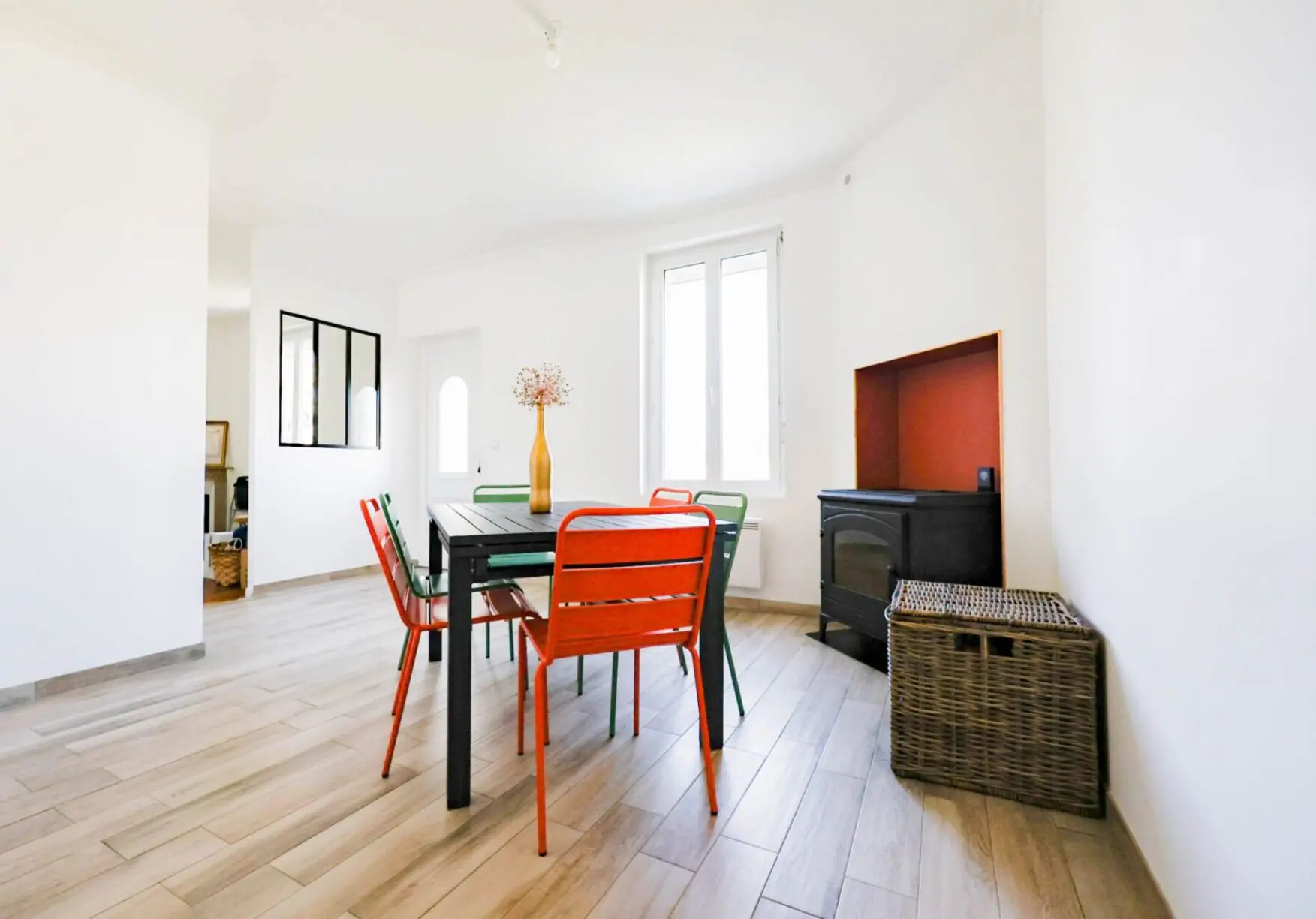 60 entièrement rénové – 4 chambres – A voir