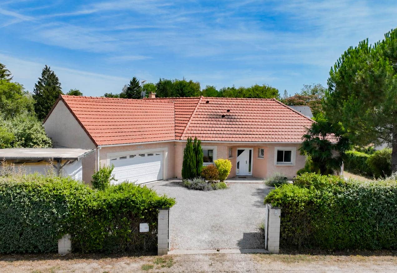 938d6c14-13f0-4b3e-a764-e17b70073998 Vente – Maison à Villemandeur – 130m2