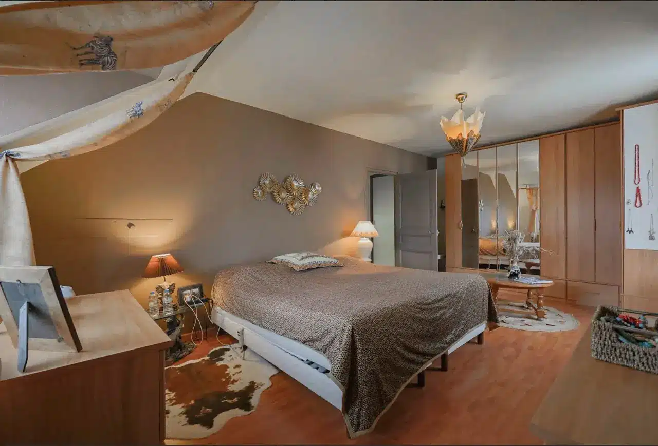 Capture-decran-2026-02-18-a-15.13.22-Grande Maison en pierre – 3 chambres