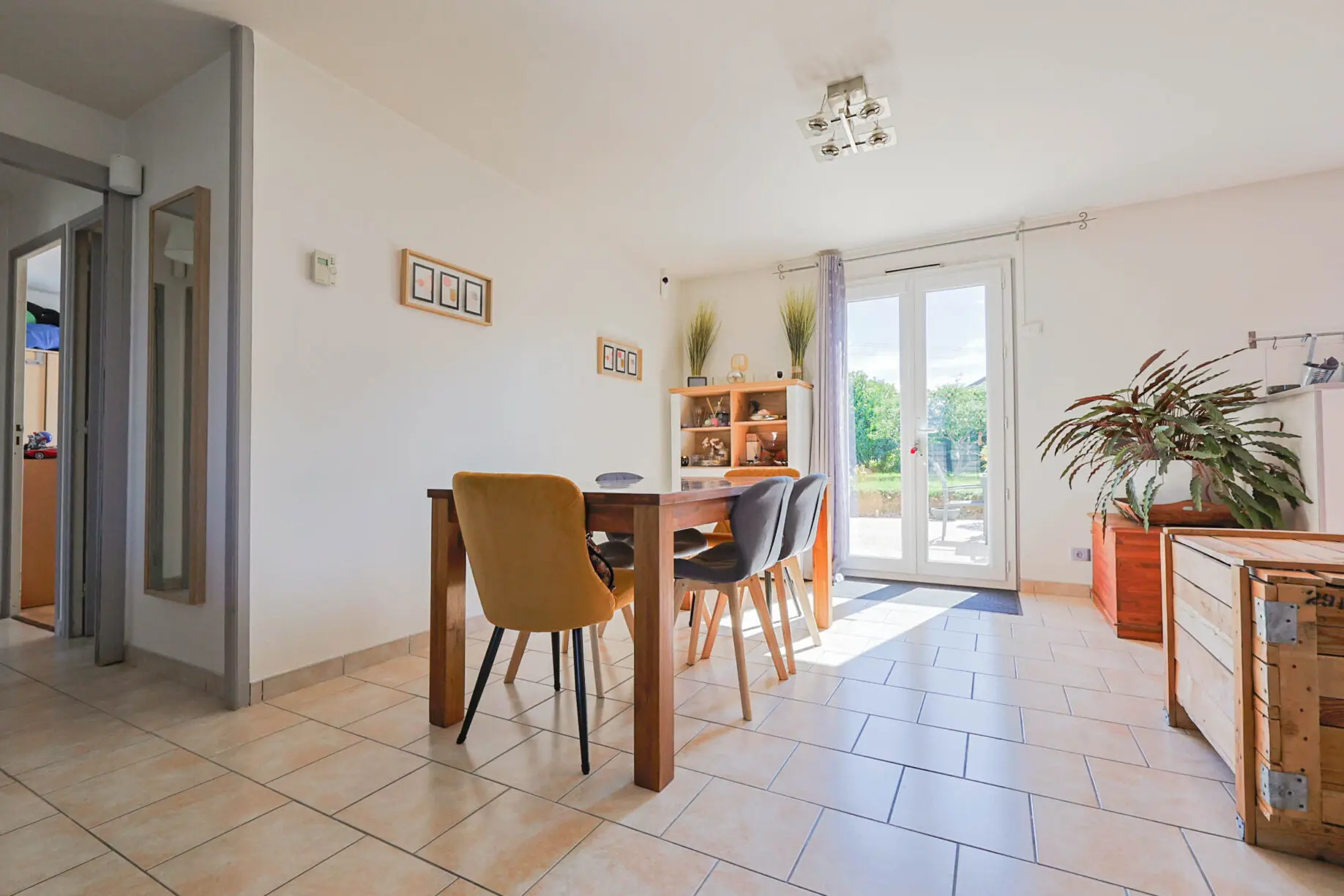 IMG_4591-scaled Plain pied – 3 chambres