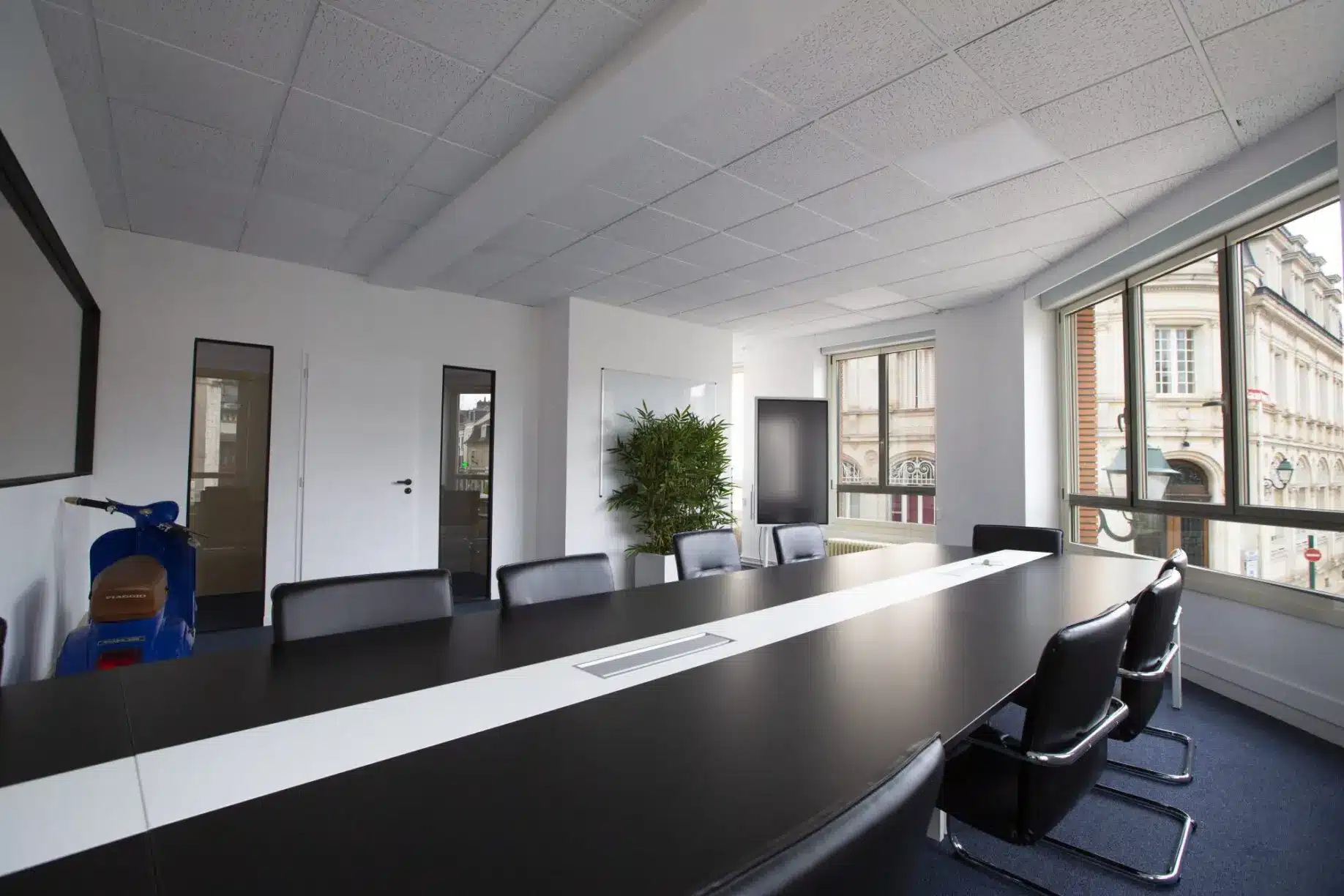 Immobilier-Pro_LP076-RESIDE_Immobilier-8-scaled Salle de Reunion – Montargis Centre