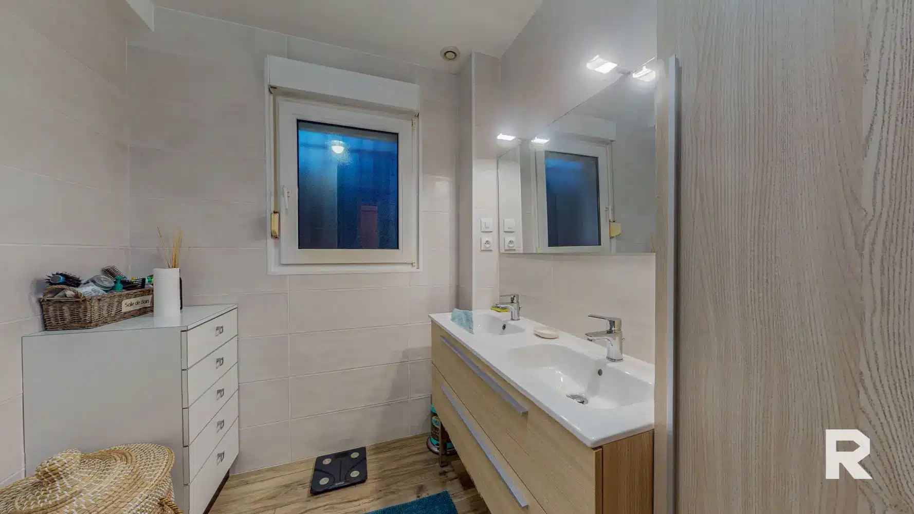 Maison-Familiale-Secteur-Christ-3-chambres-11142025_102931 Maison familiale – secteur Christ –