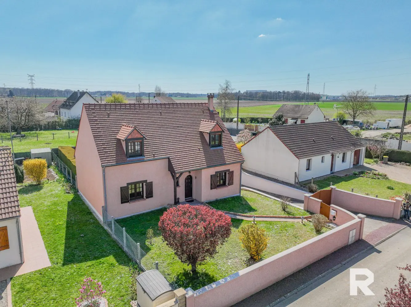 Maison_VM1004-RESIDE_Immobilier-1 Maison famillial – 4 chambres – Sous sol –