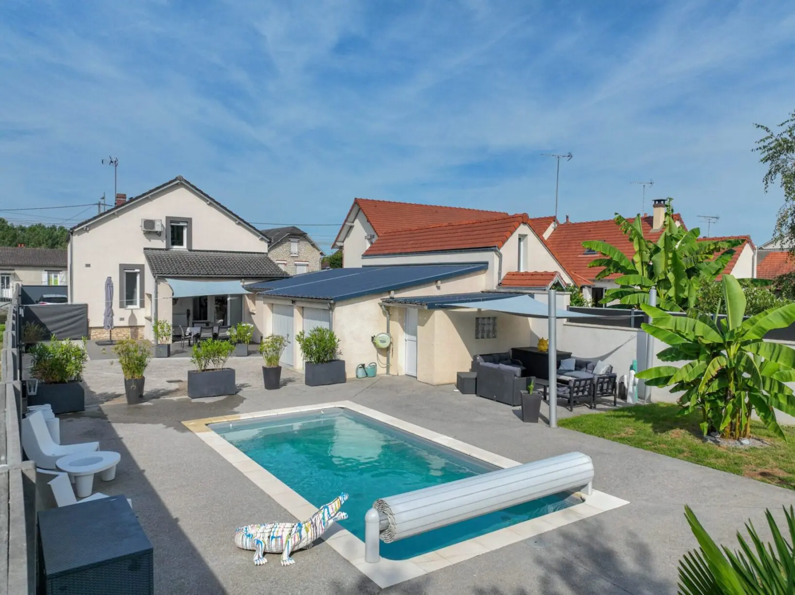 Maison_VM929-RESIDE_Immobilier-2-scaled Maison Familliale – Piscine – 4 chambres – Amilly