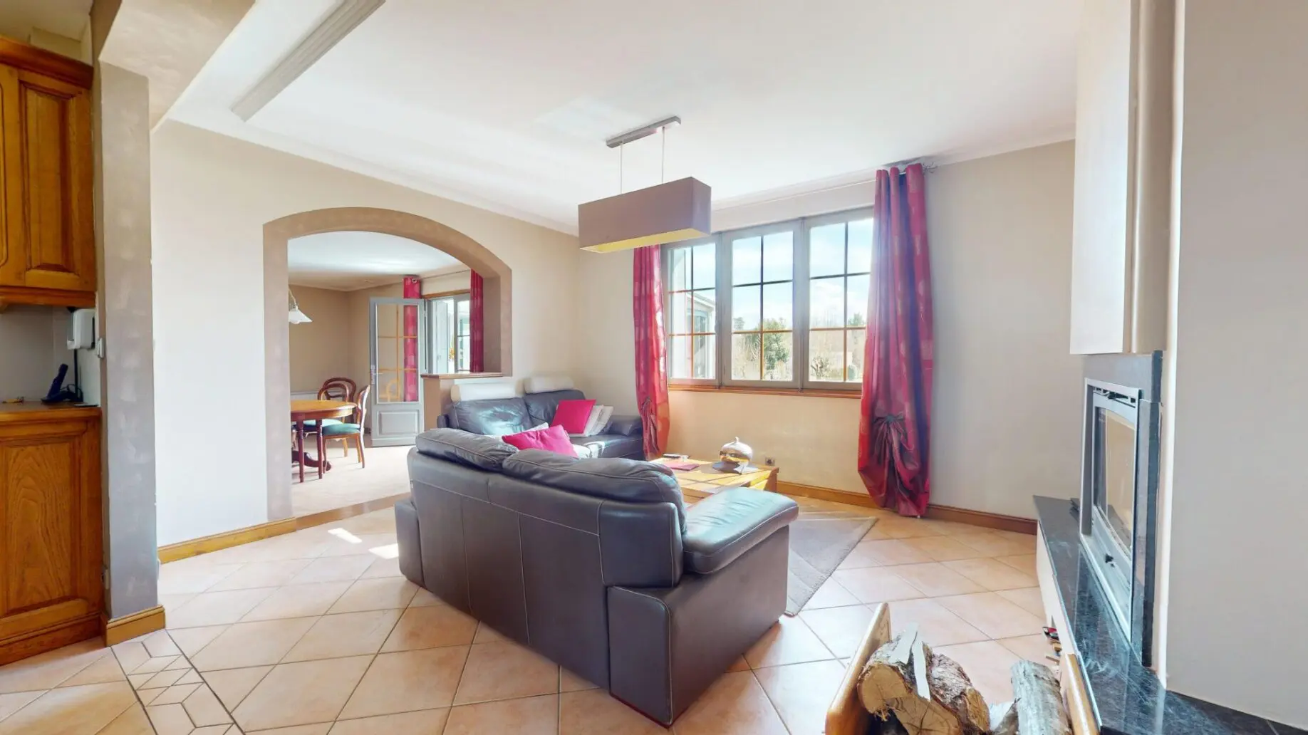 Maison_VM995-RESIDE_Immobilier-3-scaled Maison Famillial – 4 chambres – Sous sol – Garage