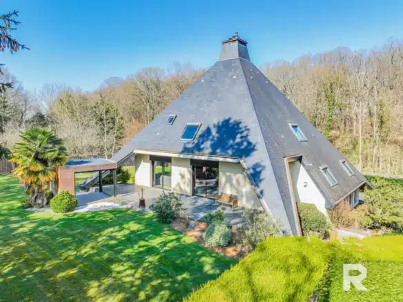 Maison d’architecte – haut de gamme – 5 chambres