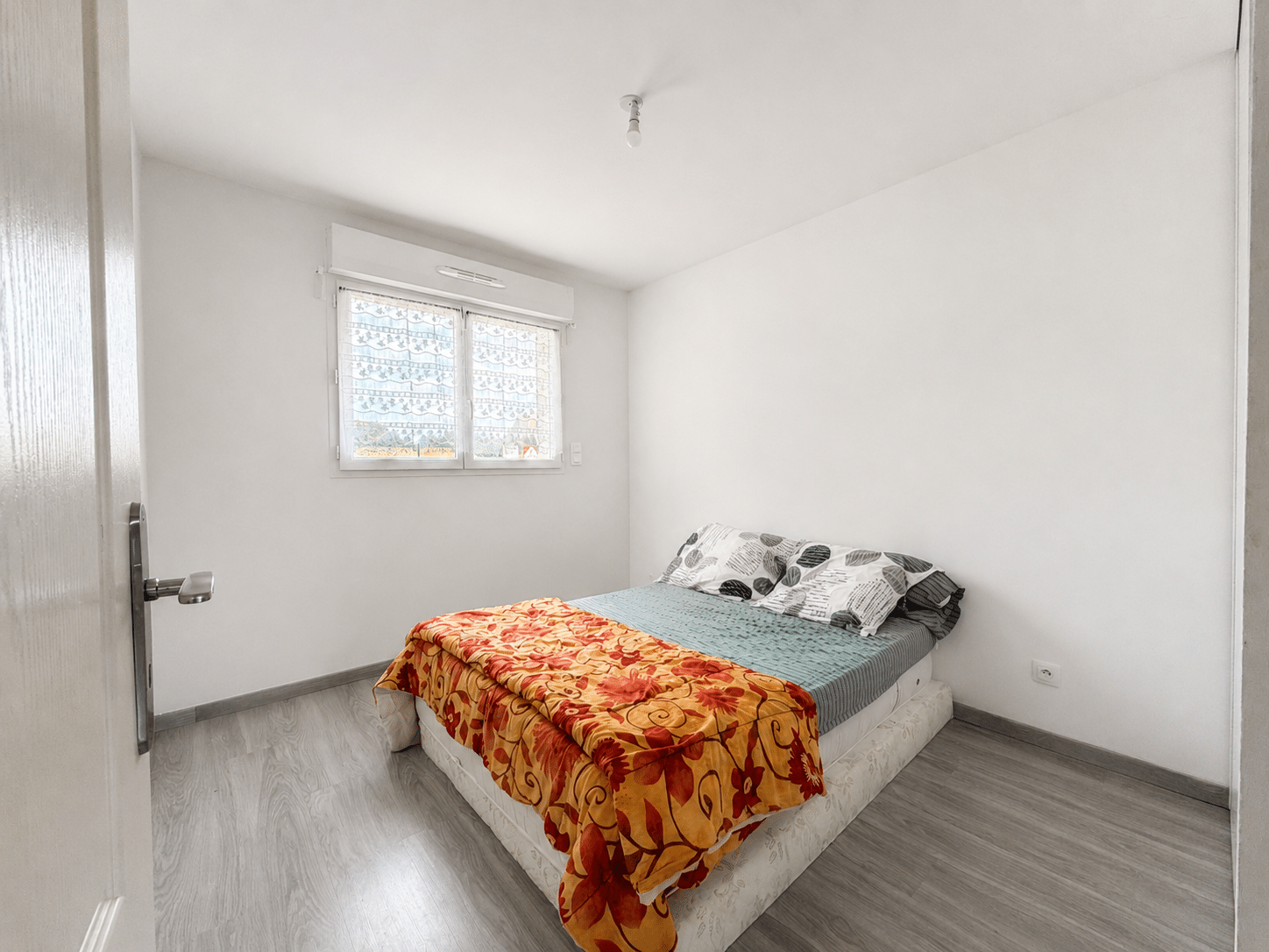 5c844565-6c1c-42c7-bee9-969d24c3845c Vente / Plain pied / 3 chambres
