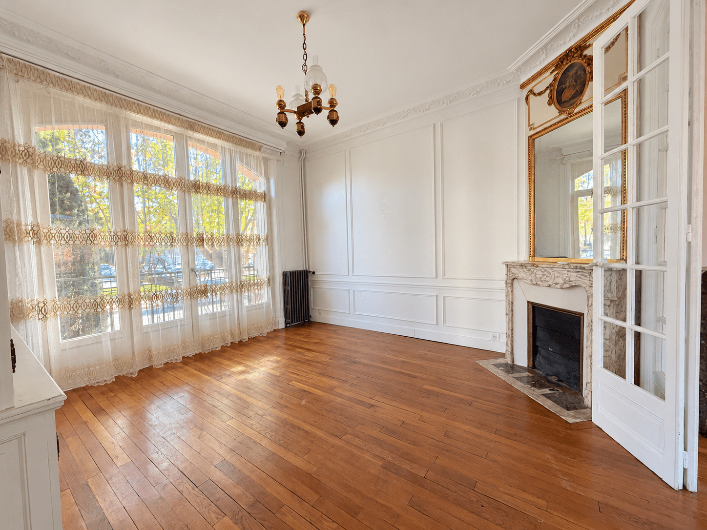 35BDCDE3-155A-4D0B-8655-FAB9E8CEB674 Maison 6 chambres | Montargis