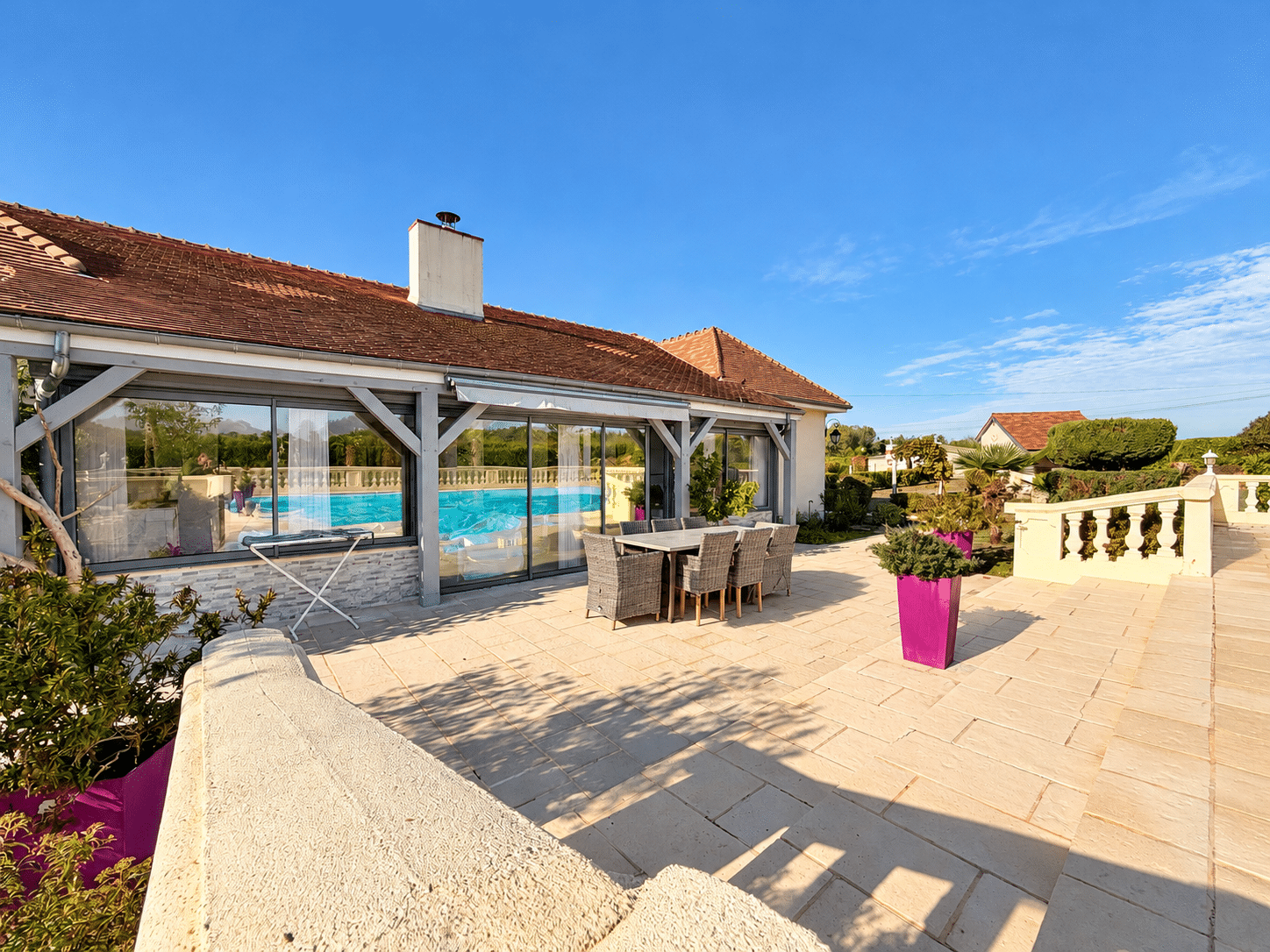 528DC0B8-F9B1-4876-BA7C-0A6B67E2B10F BRIARE – PROPRIÉTÉ AVEC DEUX HABITATIONS ET PISCINE